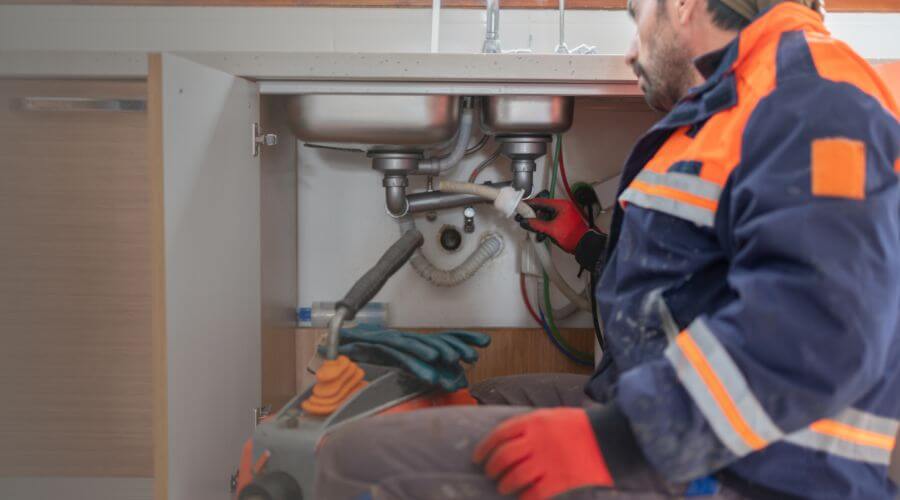Professional slab leak plumber services in Cabin John, MD
